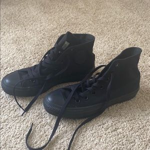 Converse high top, ALL black